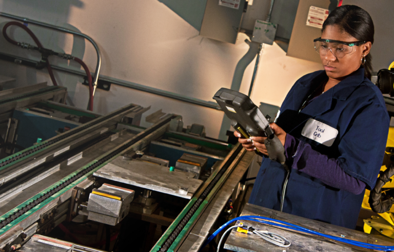 WCC Women Taking on Male-Dominated Occupations WCC Women Taking on Male-Dominated Occupations